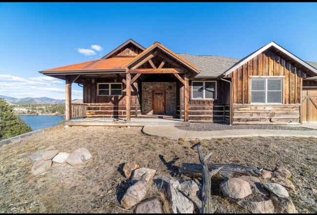 Building Photo - 3811 Deer Park Dr
