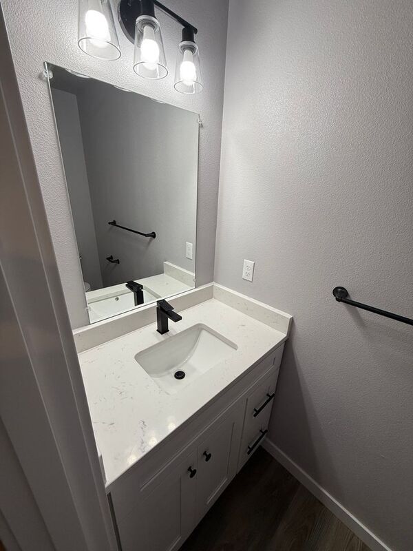 Foto del edificio - 871 Hickory St NE