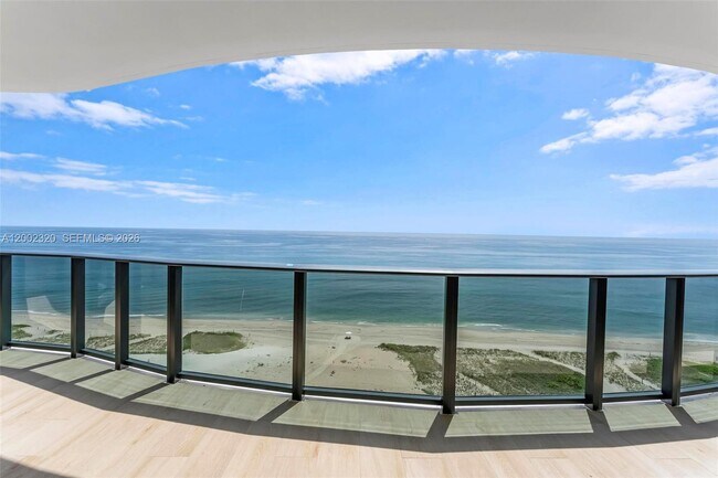 Foto del edificio - 900 N Ocean Blvd