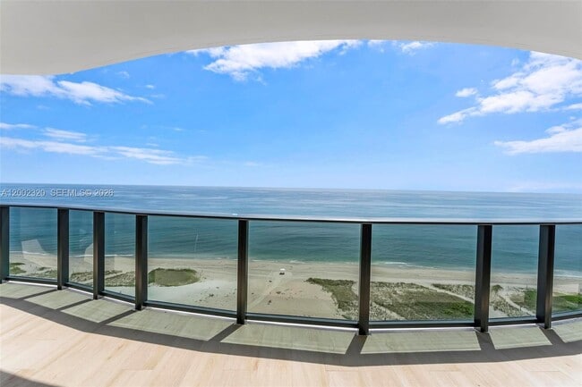 Building Photo - 900 N Ocean Blvd