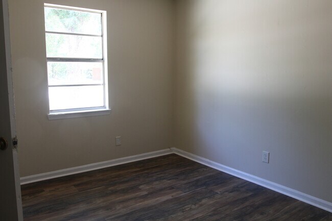 Foto del edificio - 2507 Beachview Dr