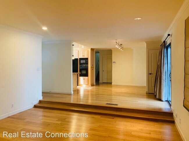 Foto del edificio - 4 br, 3 bath House - 1711 Zinnia Lane