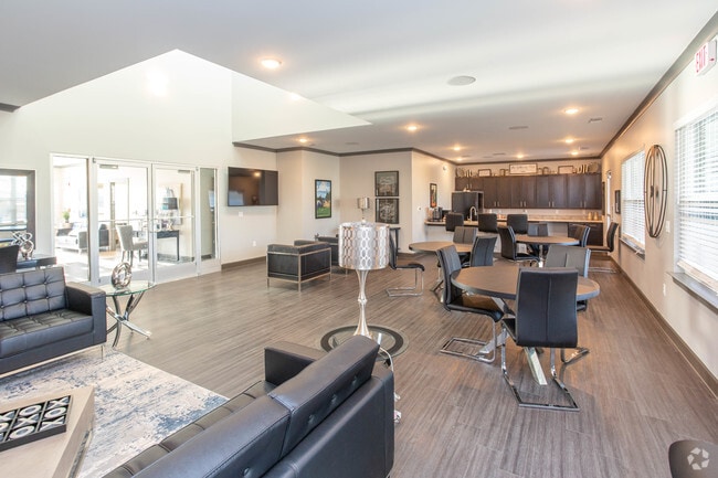 Clubhouse - Jefferson Green