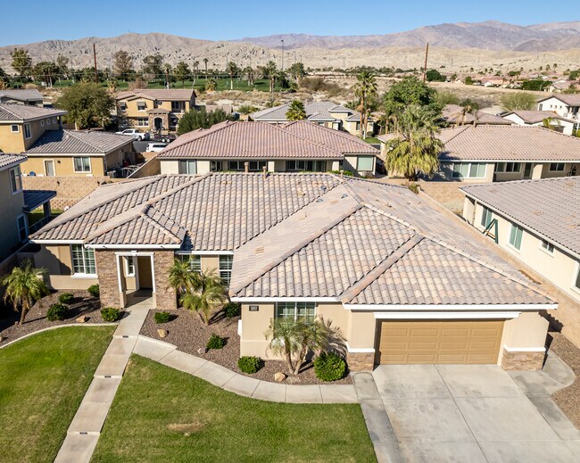 Building Photo - 83420 Lonesome Dove Rd