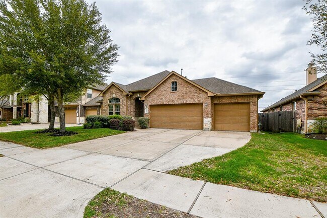Building Photo - 11022 Ellison Ridge Dr