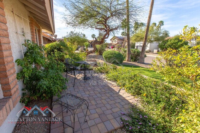 Building Photo - 5513 E Terry Dr