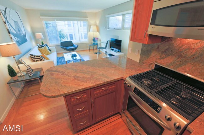 Foto del edificio - 1 br, 1 bath House - 4011 19th Street