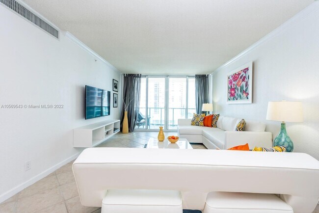 Building Photo - 2501 S Ocean Dr