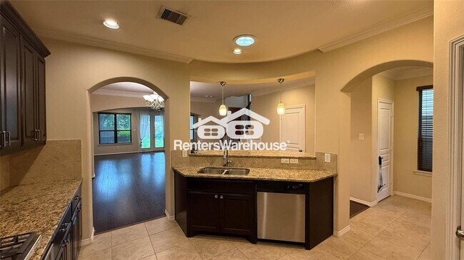 Foto del edificio - 829 W 26th St