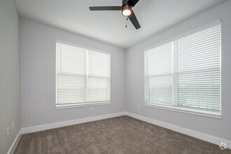 3BR, 2BA - 1,265SF - Primary Bedroom - Bend on Bluebonnet