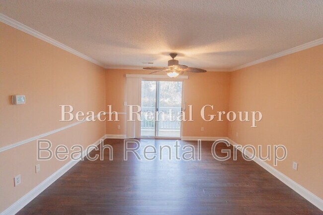 Foto del edificio - 3774 Hitchcock Way