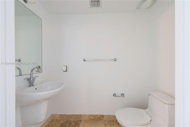 Foto del edificio - 41 SE 5th St