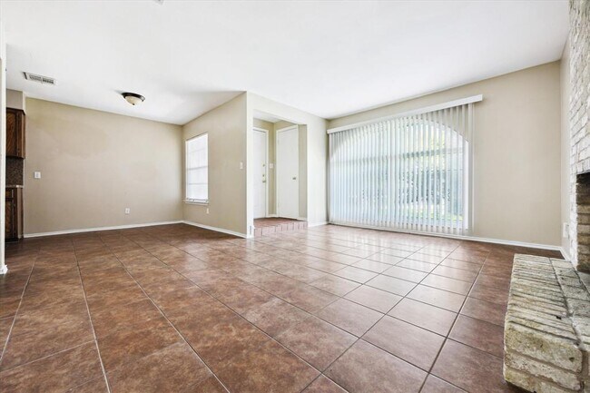 Foto del edificio - 8514 Dryfield Dr