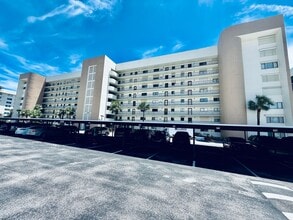 Building Photo - 250 S Sykes Creek Pkwy