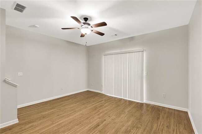 Foto del edificio - 3160 Mill Springs Cir NE
