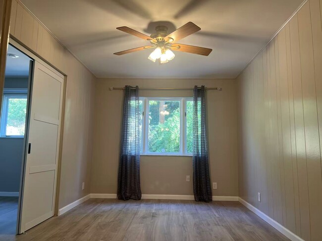 Photo - 4011 Beechwood Blvd House