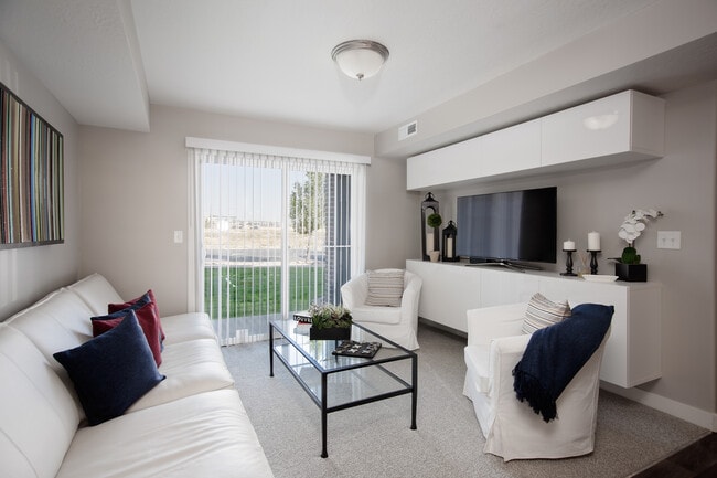 Building Photo - Boulder Canyon