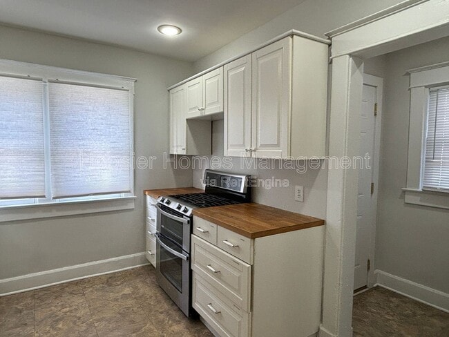 Photo - 1526 Bellefontaine St Townhome