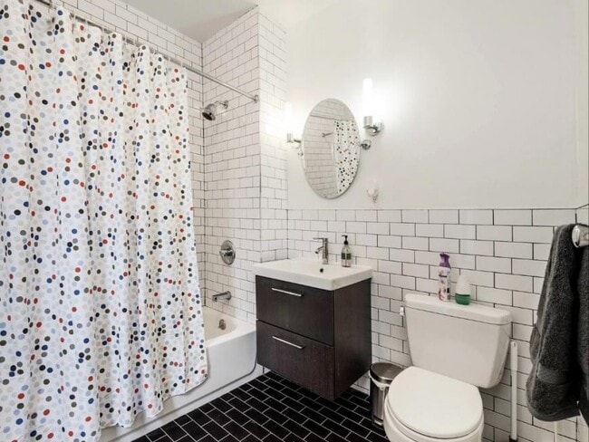 Building Photo - 1 bedroom in New York NY 10021
