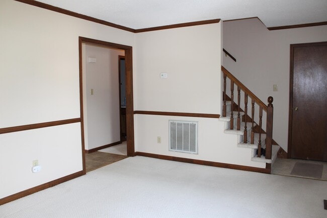Building Photo - 1205 Laura Duncan Rd