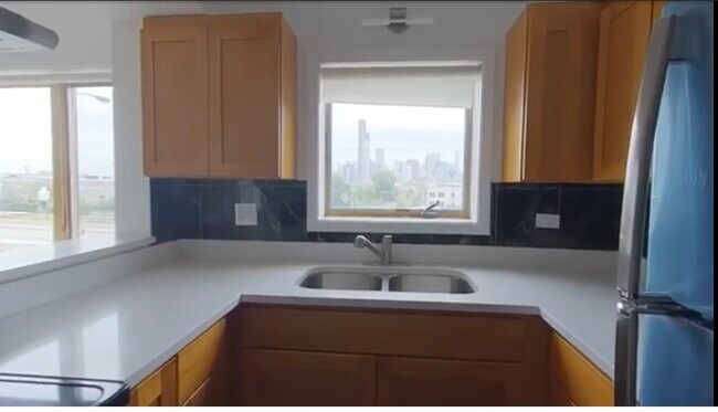 Foto del edificio - 231 W 18th St