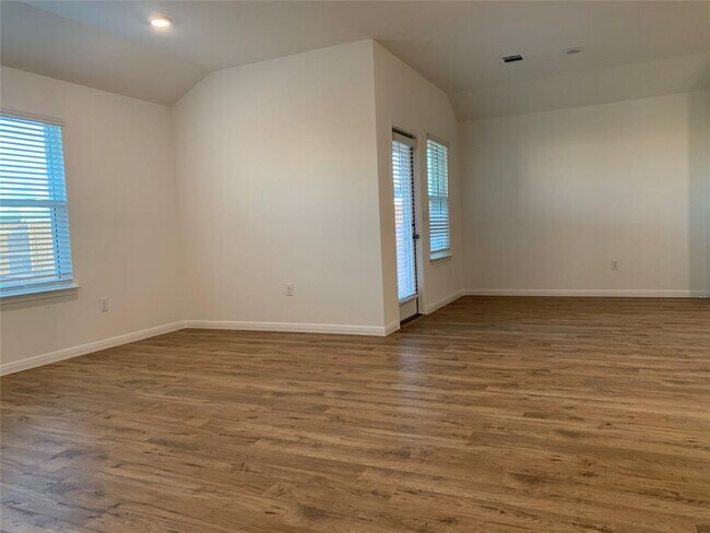 Building Photo - 1828 Marlin Spike Dr