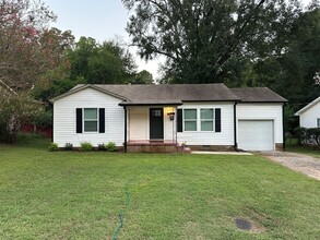 Building Photo - 1402 Mahlow Dr Building Photo - 1402 Mahlow Dr