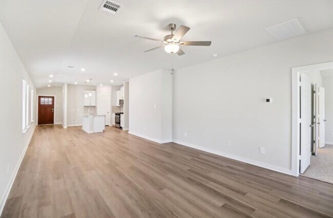 Foto del edificio - 1900 Velvet Oak Ln