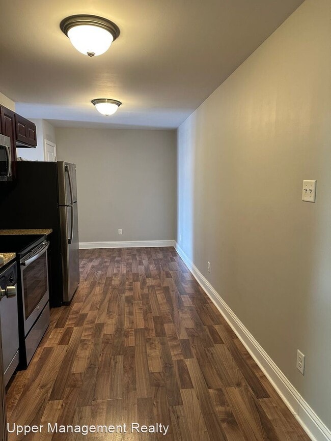 Building Photo - 1 br, 1 bath Apartment - 2309-11 Baronne S...