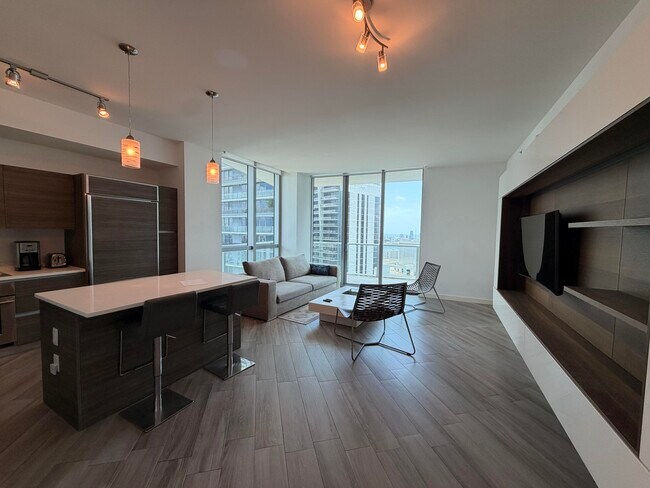 Foto del edificio - 1100 S Miami Ave