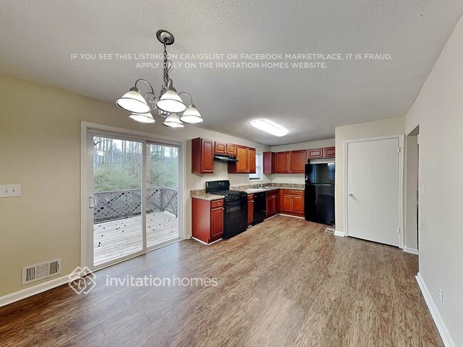 Building Photo - 4521 Dons Ct SW