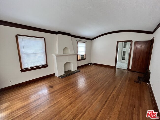Foto del edificio - 496 E 52nd St