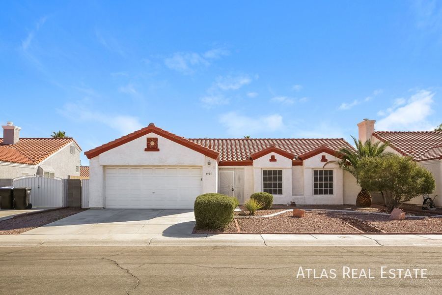 Primary Photo - MOVE IN READY! | Cozy 3-Bedroom, Single St...