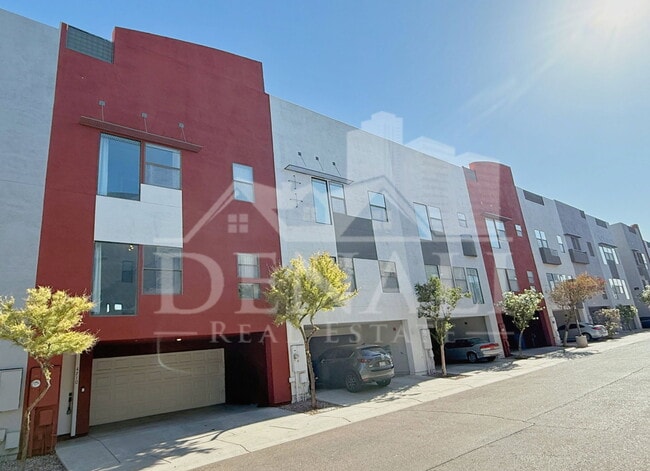 Photo - 4710 East Culver Street Townhome