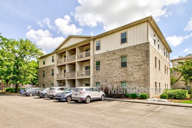 Building Photo - 119 Covil Ave