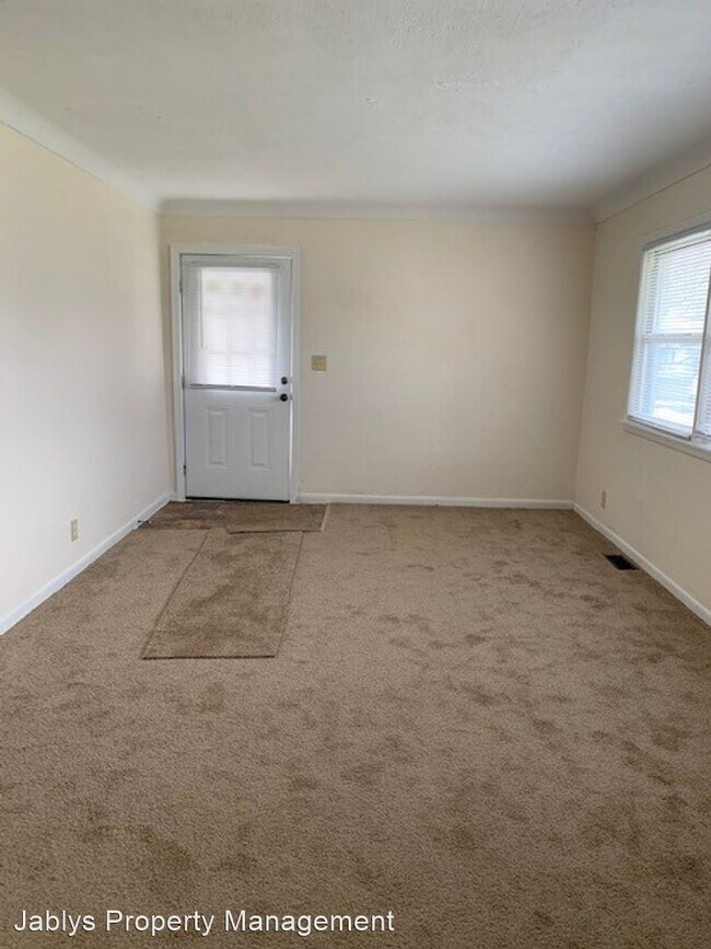 Building Photo - 3 br, 1 bath House - 3436 Burton St