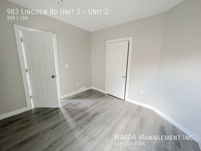 Photo du bâtiment - RENOVATED 1 BED/1 BATH IN WALKERVILLE + HYDRO