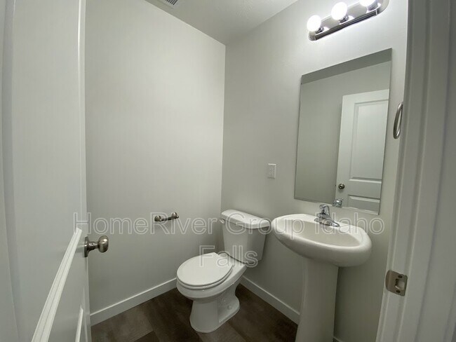 Foto del edificio - 516 Trails End