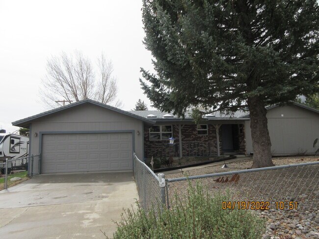 Building Photo - 987 Bollen Cir