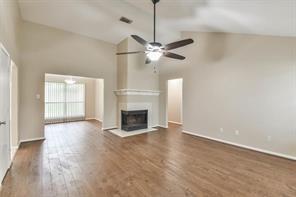 Foto del edificio - 2418 Longleaf Pines Ln