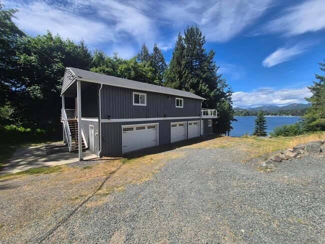 Building Photo - 6638 East Sooke Road