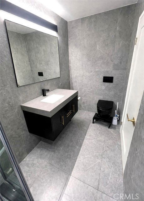 Foto del edificio - 22020 Viscanio Rd