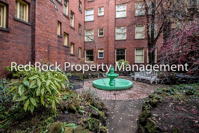 Foto del edificio - 507 S Howard St
