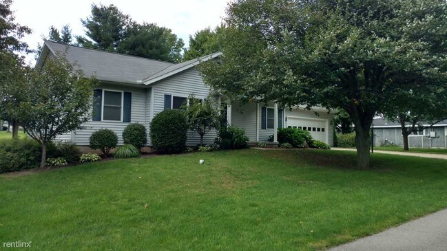 Building Photo - 62915 Planeville Ave
