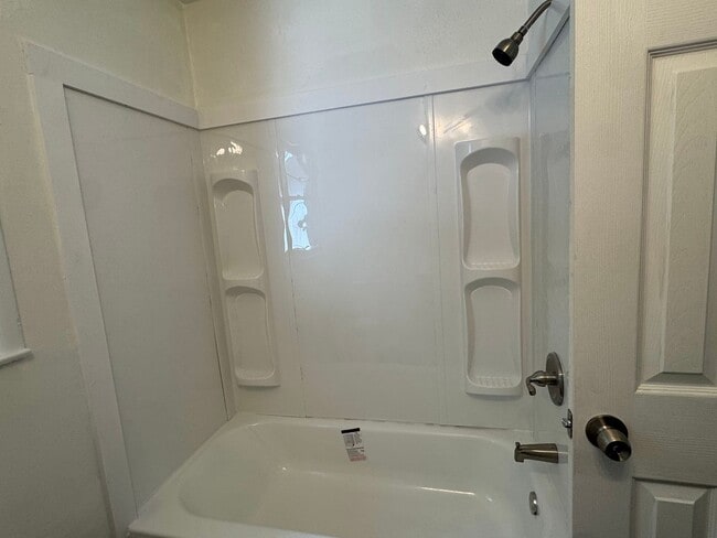 Building Photo - 3923 Moffett Ct