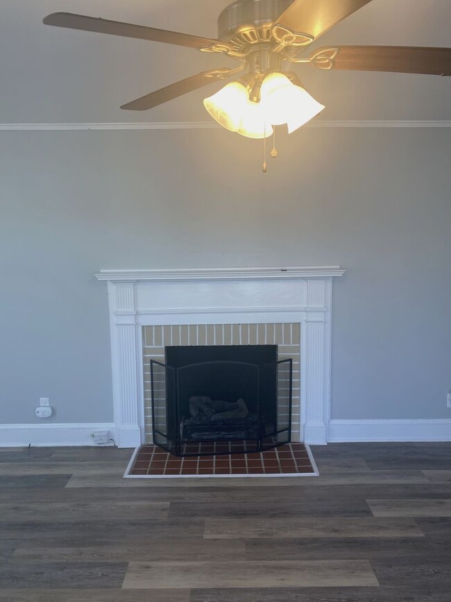 Building Photo - Lincolnton Downtown!  Completely Renovated...