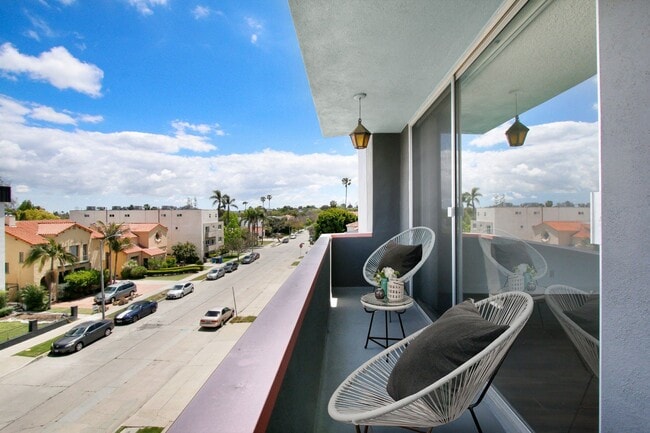 Interior Photo - Rexford Drive Apartments