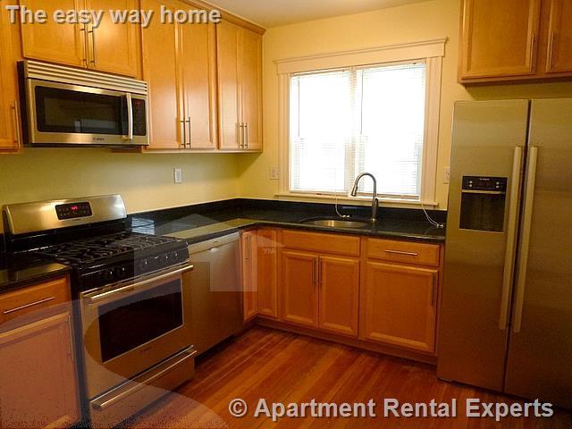 Primary Photo - 65 Conwell Ave