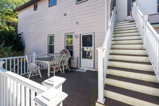 Foto del edificio - 90 Pierce St