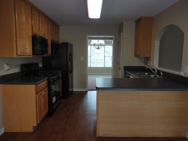 Foto del edificio - 1344 Red Hill Road
